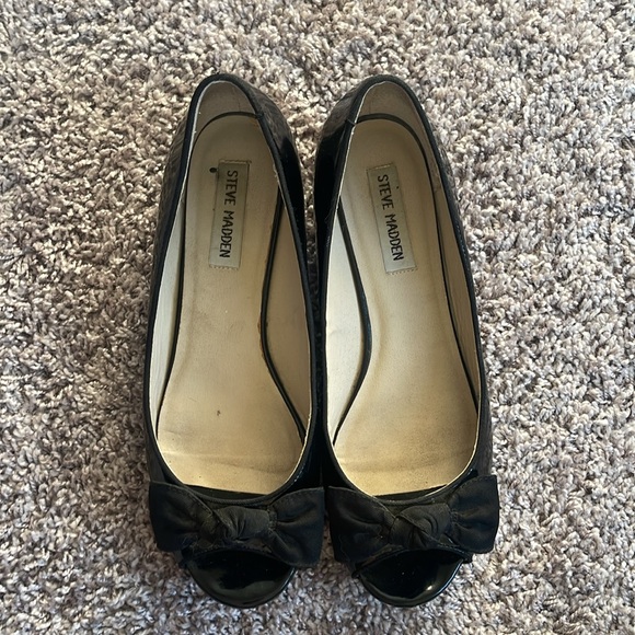 Steve Madden Women's Flats - Picture 2 of 9